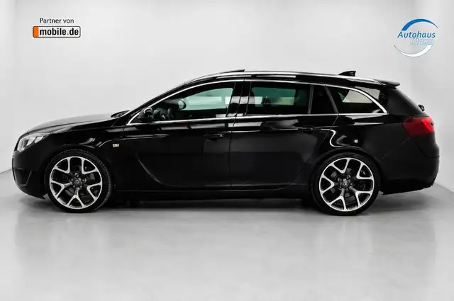 Opel Insignia view 4