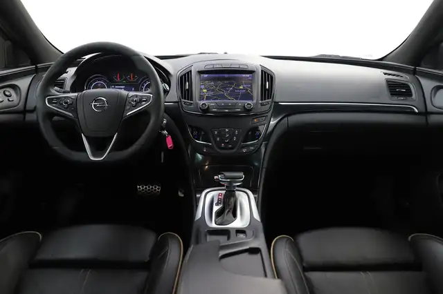 Opel Insignia view 14