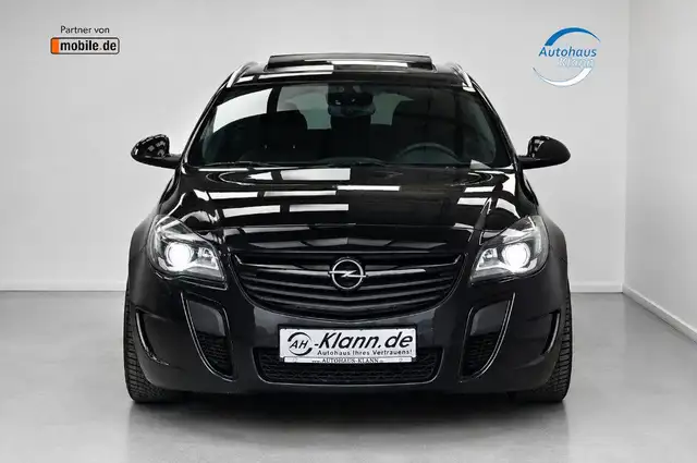 Opel Insignia view 2
