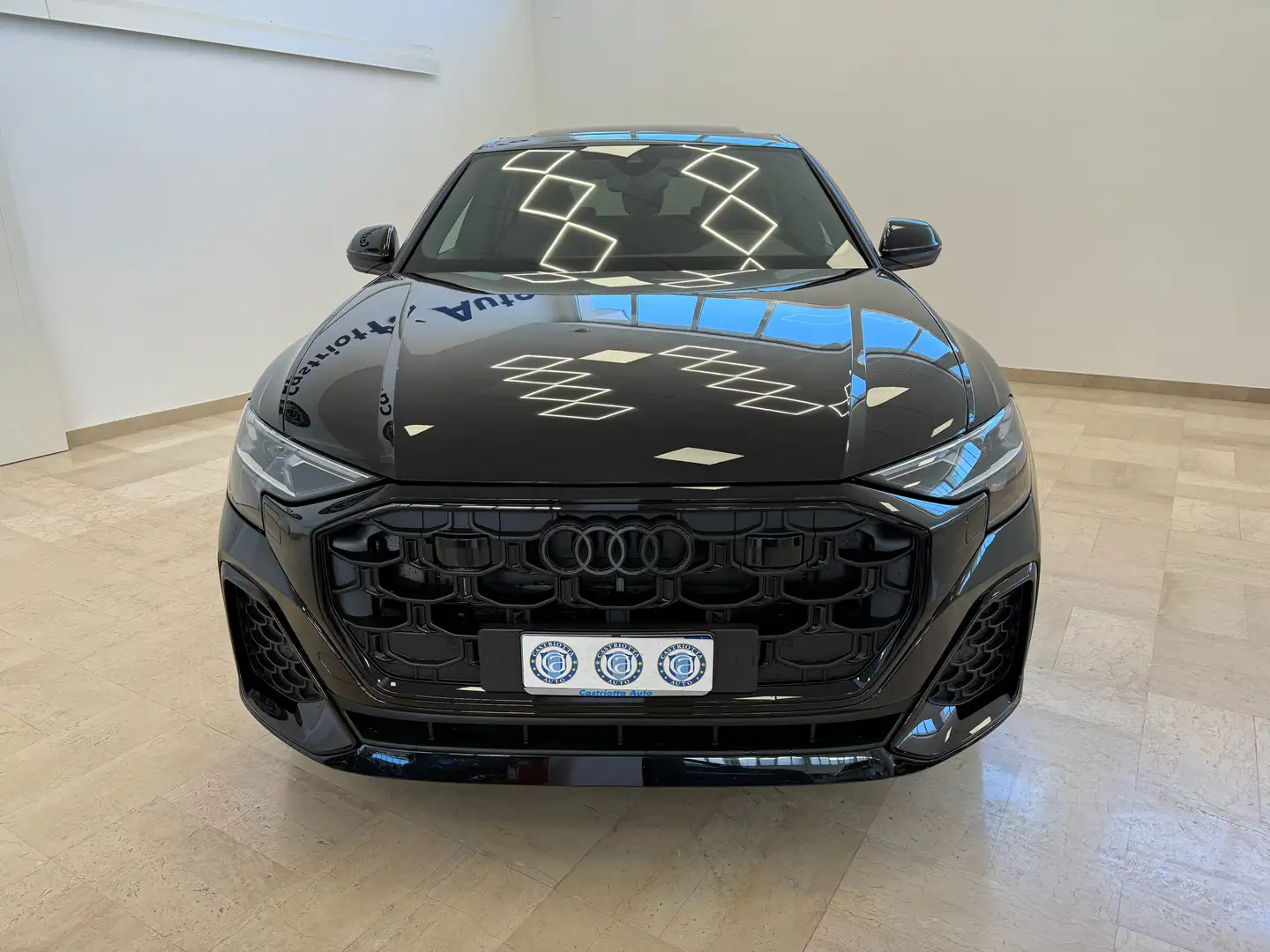 Audi Q8 50 3.0 tdi mhev S-line Edition quattro  KMZERO Nero - 2