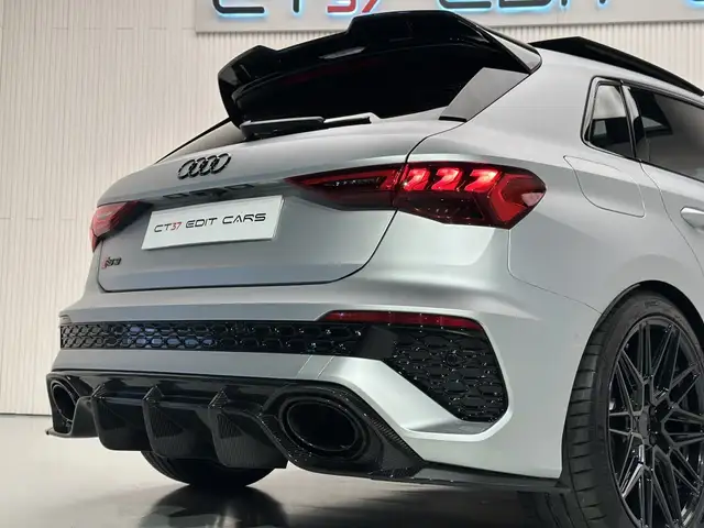 Audi RS3 Sportback quattro S tronic 294kW
