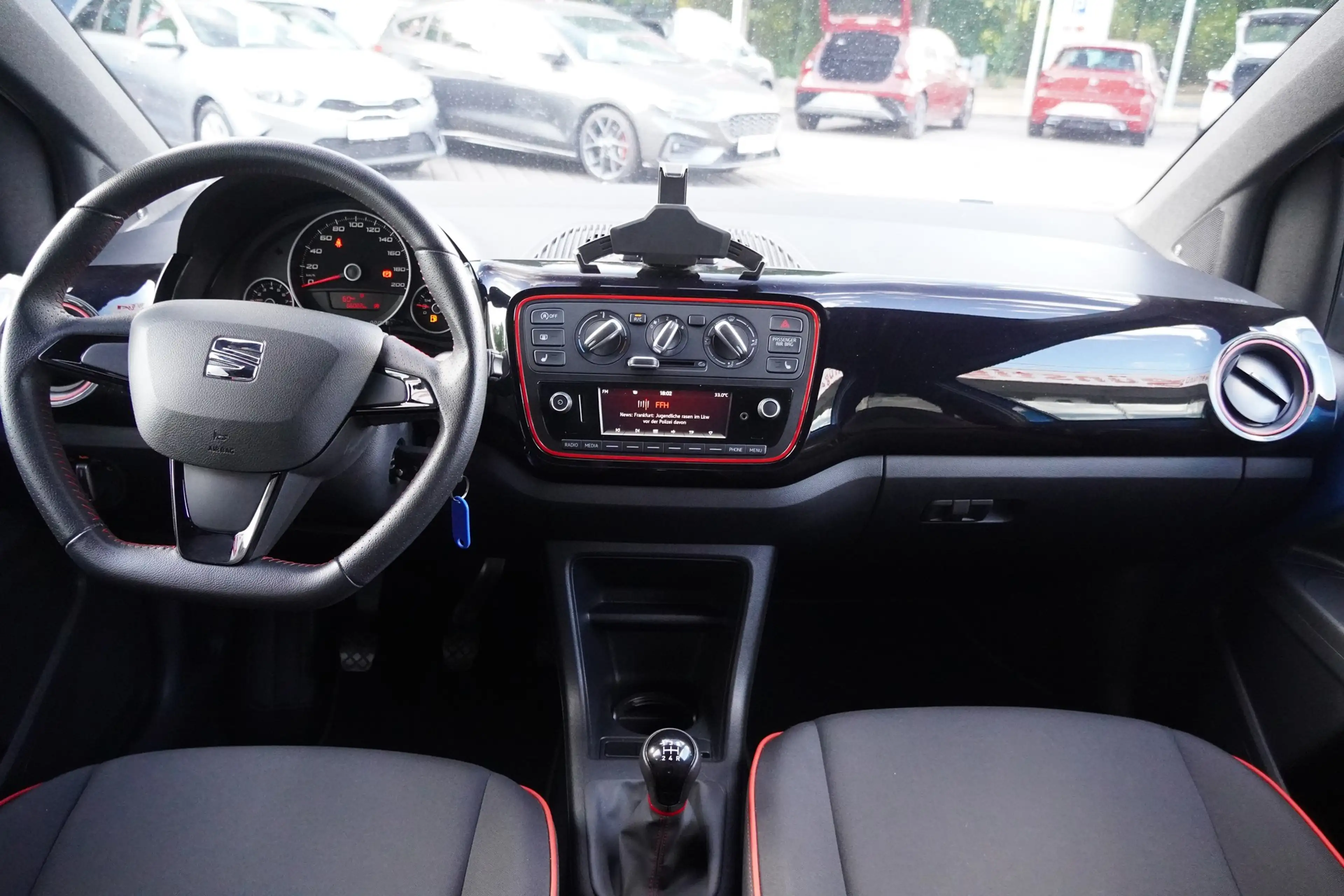 SEAT Mii 1.0 FR-Line Klima Tempomat Sitzheizung Beats — photo 12