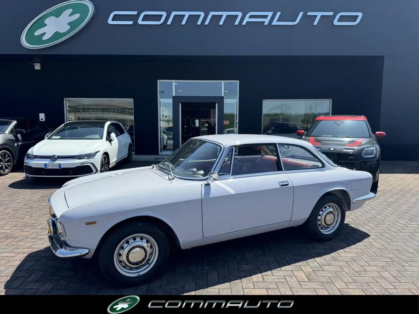 Alfa Romeo GT 1300 Junior Argento - 1
