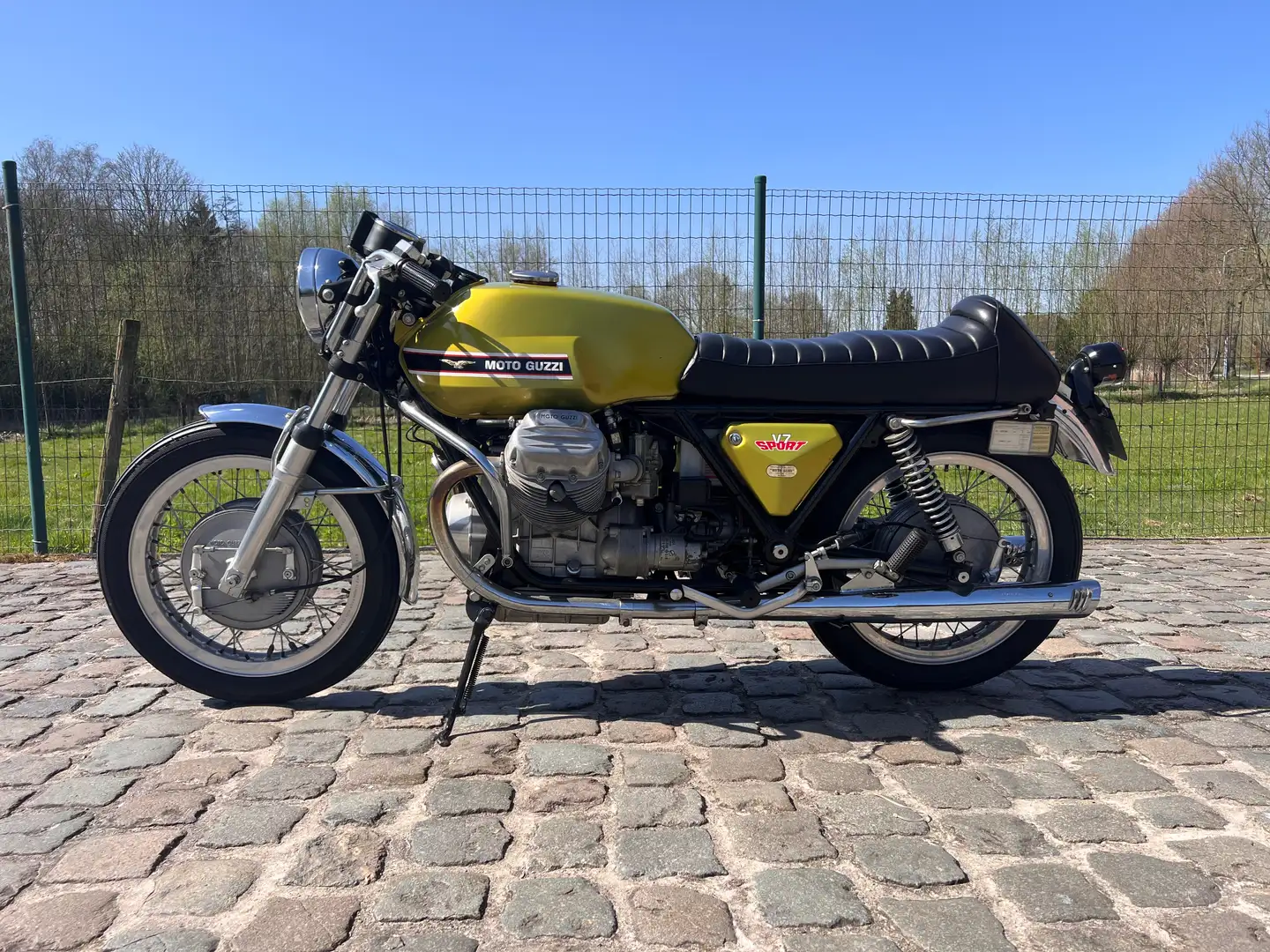 Moto Guzzi V7 Sport 1972 FULLY ORIGINAL _ LOW MILEAGE Verde - 1