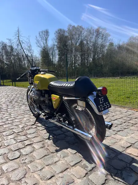 Moto Guzzi V7 Sport - foto 2