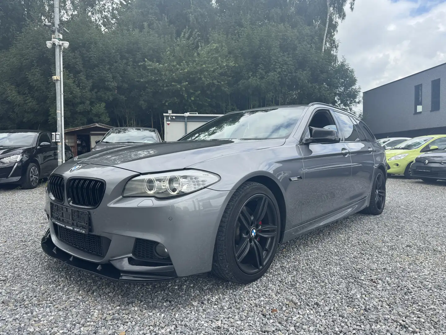 BMW 520 PACK M FULL OPTIONS AUTOMATIQUE-NAVIAGTION-CLIM - 1