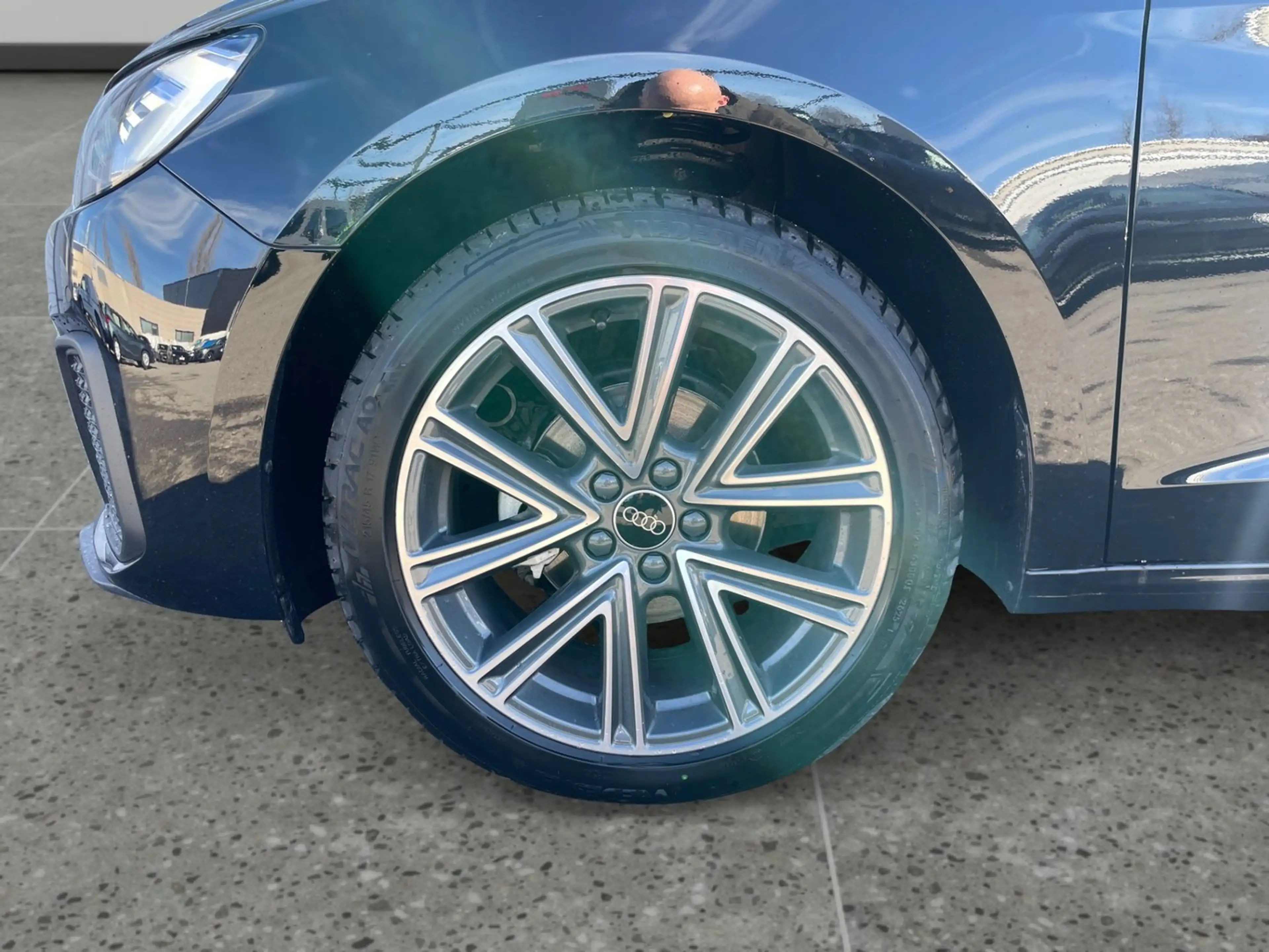 Audi A1 25 TFSI intense — photo 14