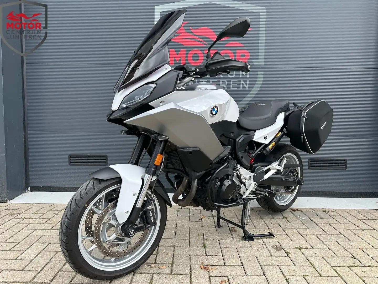 BMW F 900 XR Wit - 2