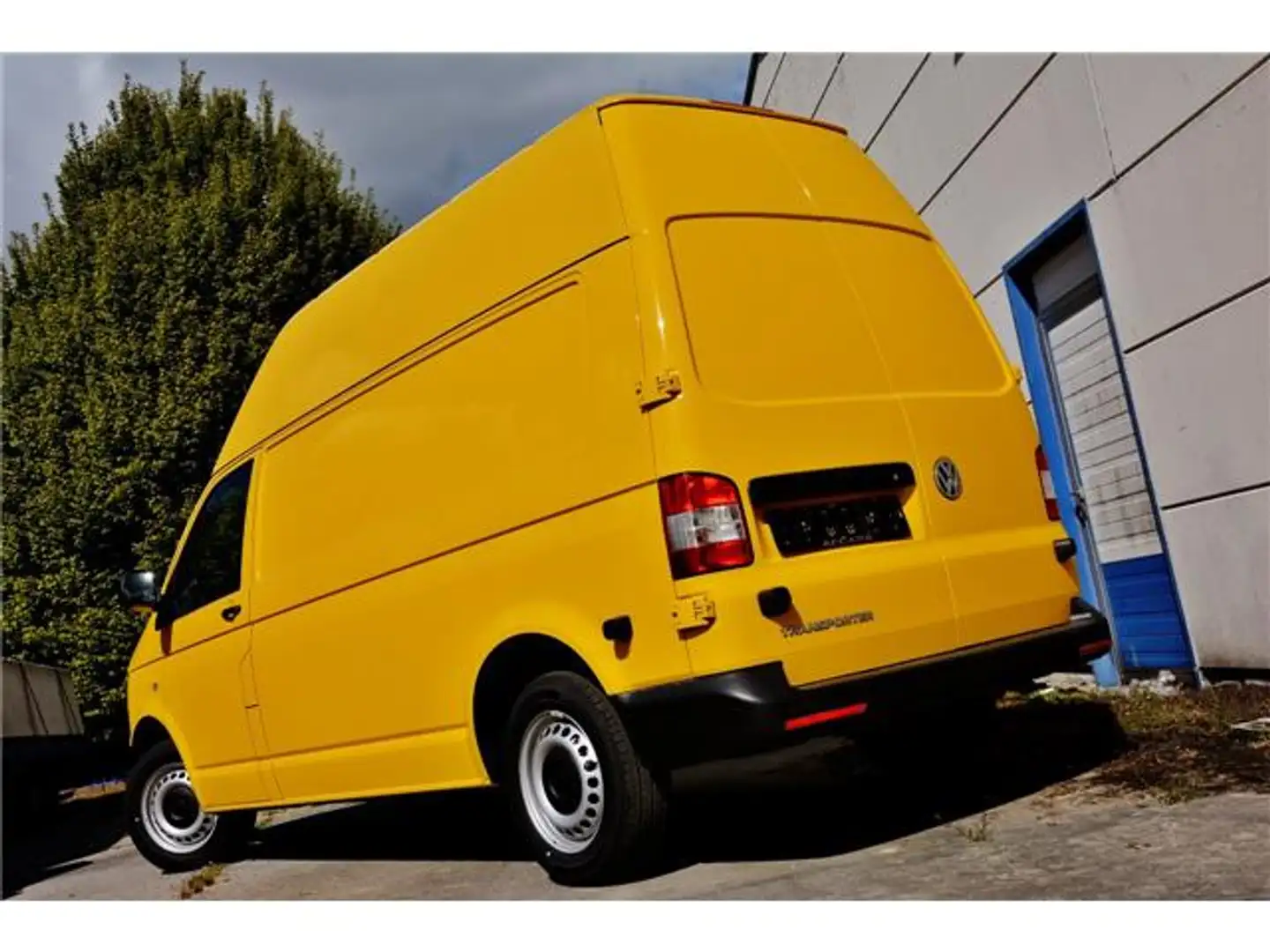 Volkswagen Transporter *** T5 / L2H3 / NEW / 5REMAINING / EXPORT ONLY *** Żółty - 2