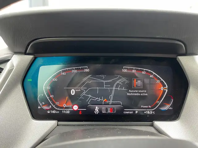 BMW 2 Series view 13