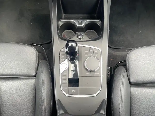 BMW 2 Series view 23