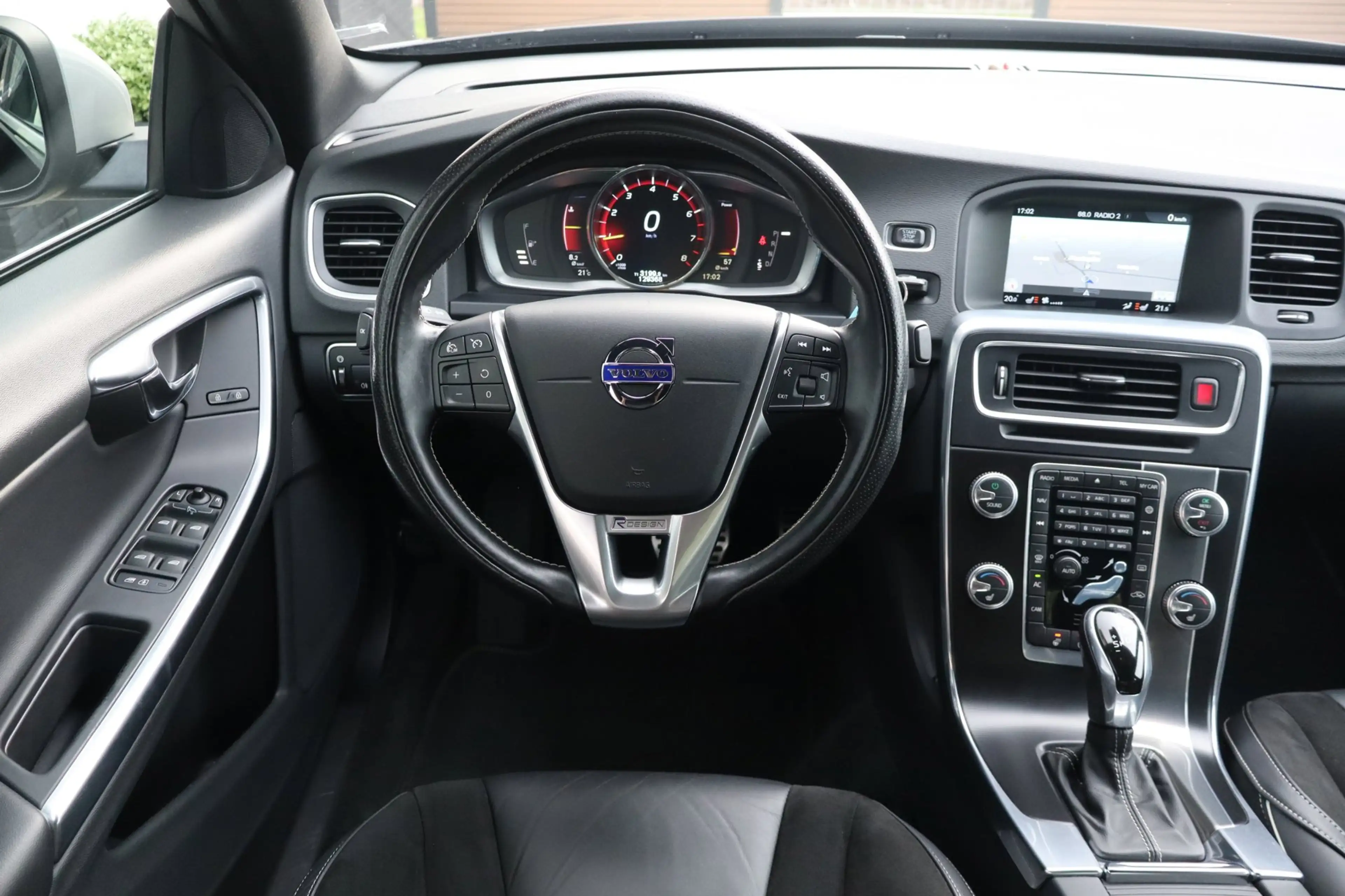 Volvo S60 2.0 T6 306pk R-Design - 19 inch - Sportstoelen - C — photo 13