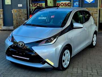 Aygo 1.0i VVT-i x-play II BOITE AUTOMATIQUE