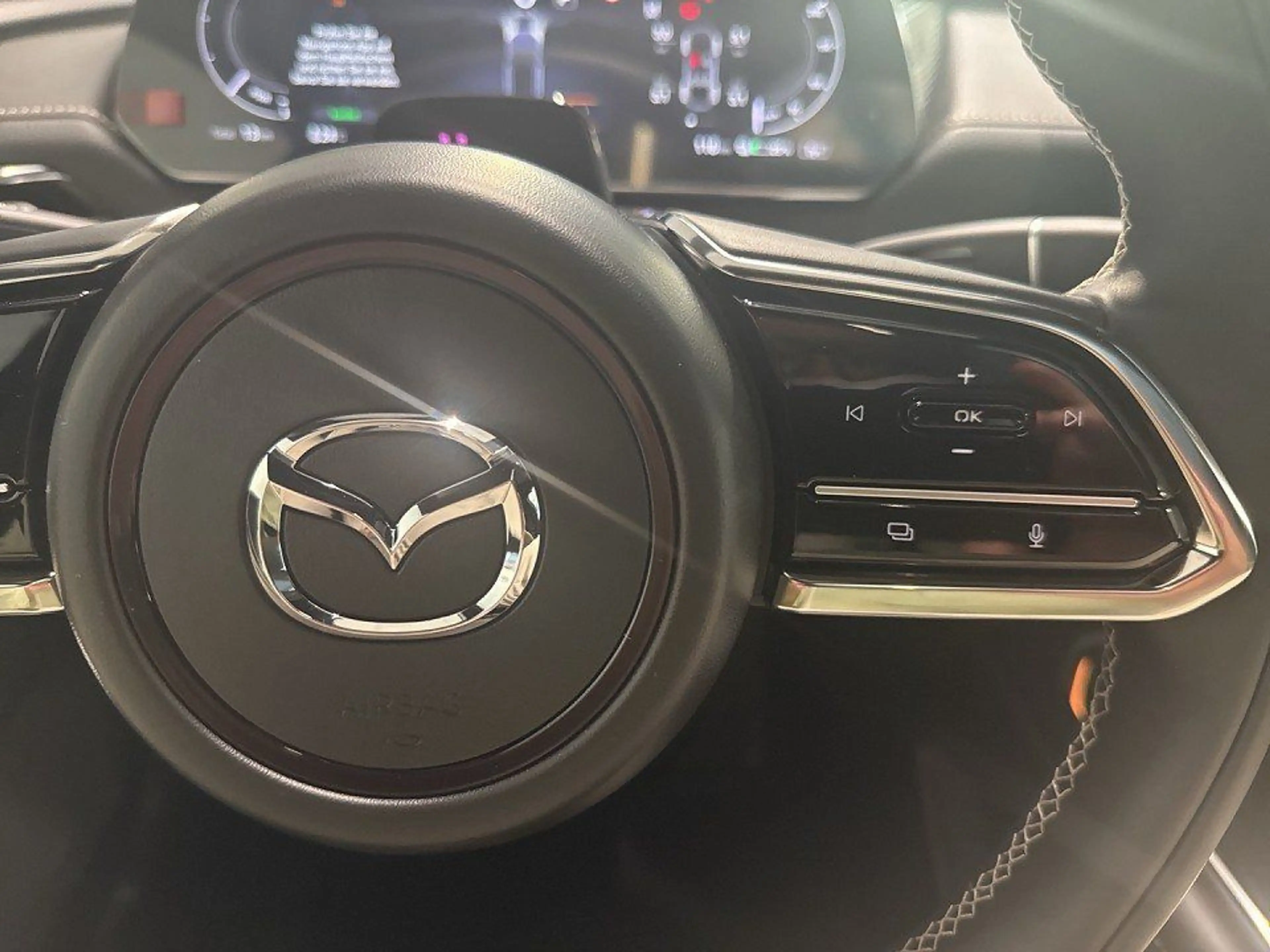 Mazda 6e 6E EV 258PS Takumi — photo 13