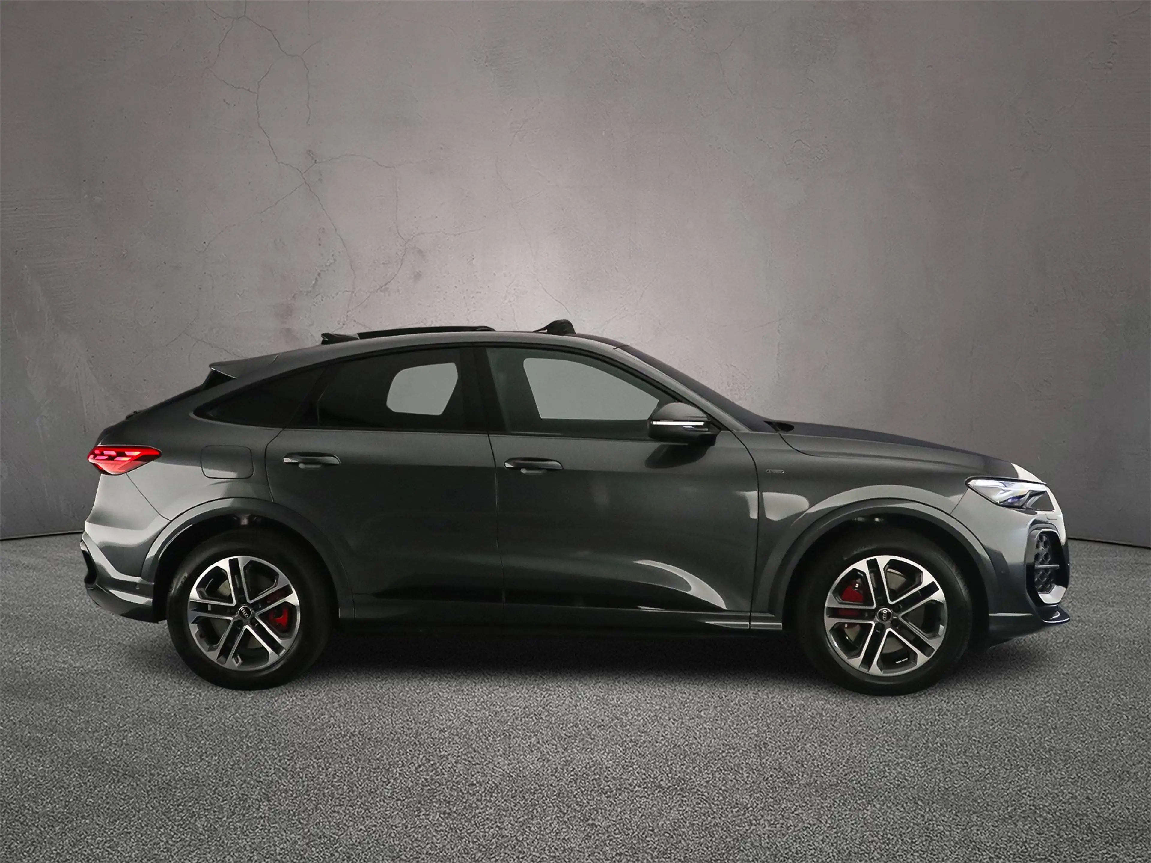 Audi Q5 Sportback e-hybrid quattro 367pk S edition competi — photo 6