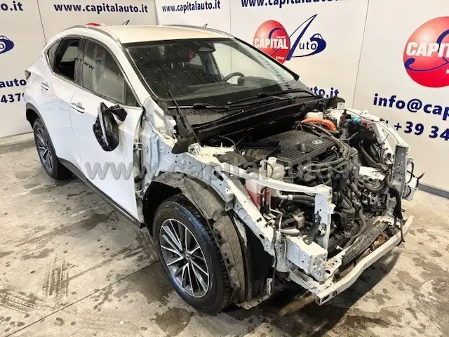 Lexus NX 350h 2.5 Premium 4wd e-cvt NETTO 21000 MOTORE OK