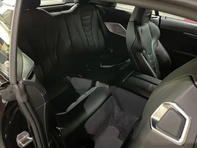 BMW M view 24