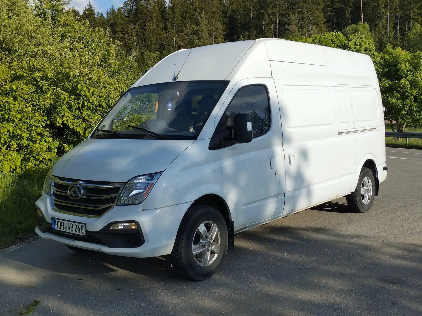 Maxus EV80 EV80 Белый - 1