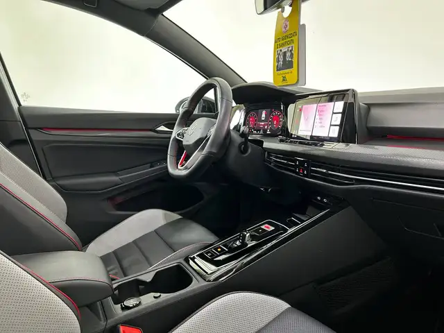 Volkswagen Golf view 14