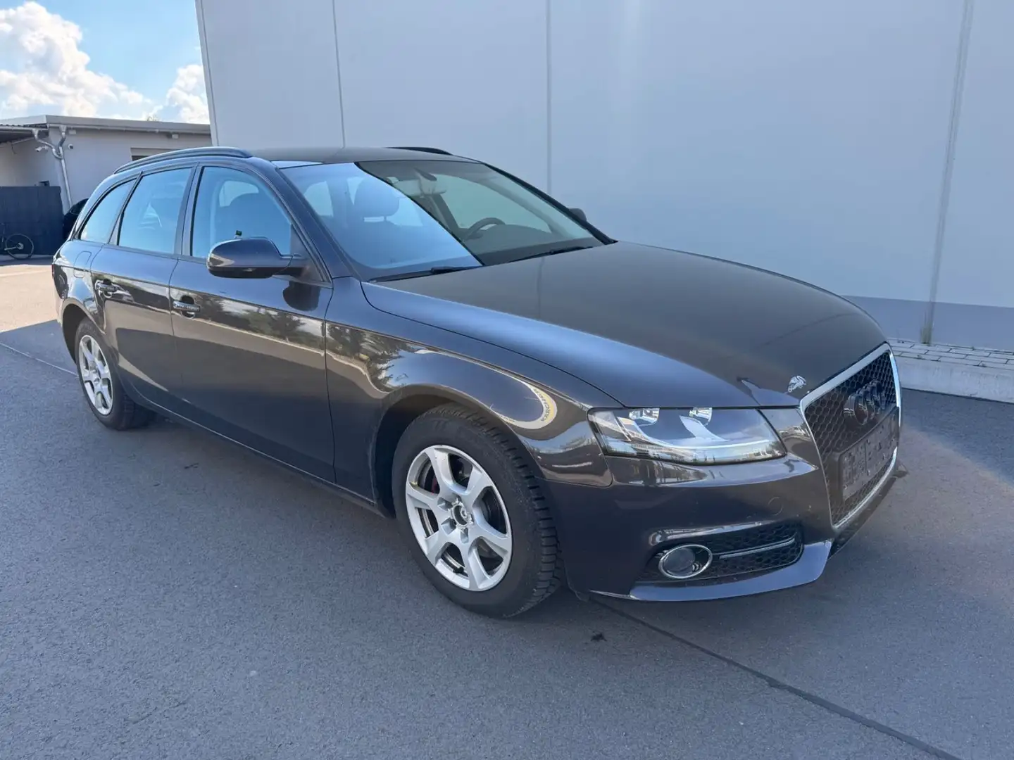 Audi A4 Avant Attraction Klima*16LM Grau - 2