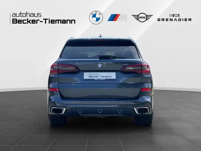 BMW X5 X5 view 5
