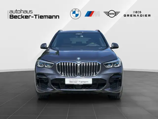 BMW X5 X5 view 2