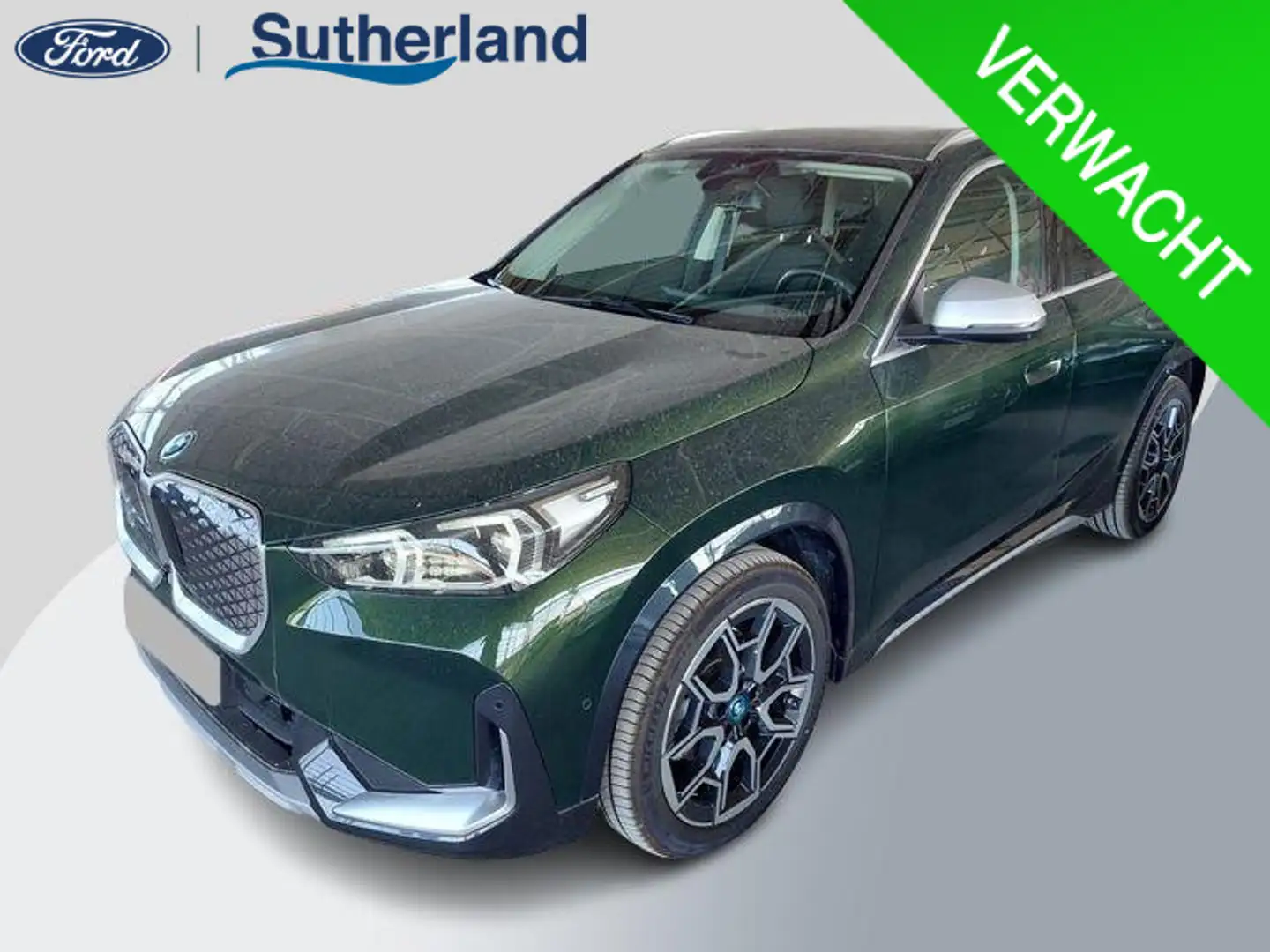 BMW iX1 eDrive20 67 kWh 204pk | X-Line | Travel Pack  | In Vert - 1