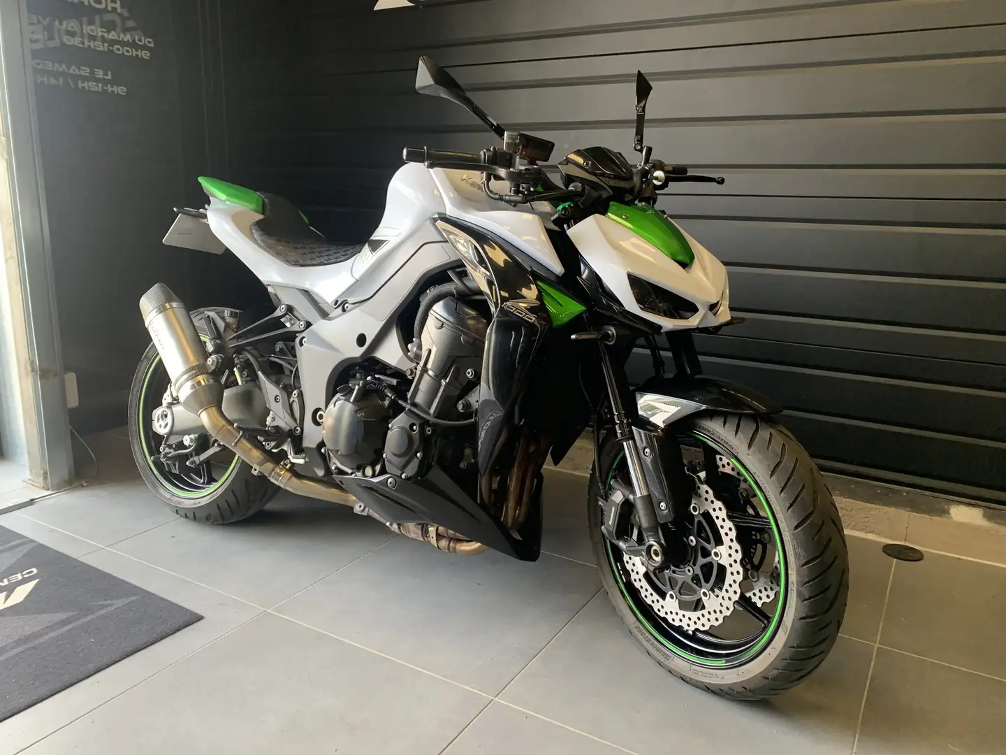 Kawasaki Z 1000 Blanc - 2