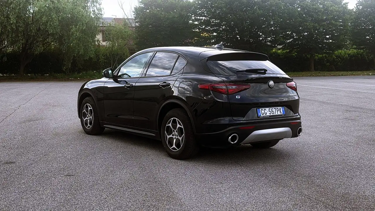 Alfa Romeo Stelvio 2021 — фото 6