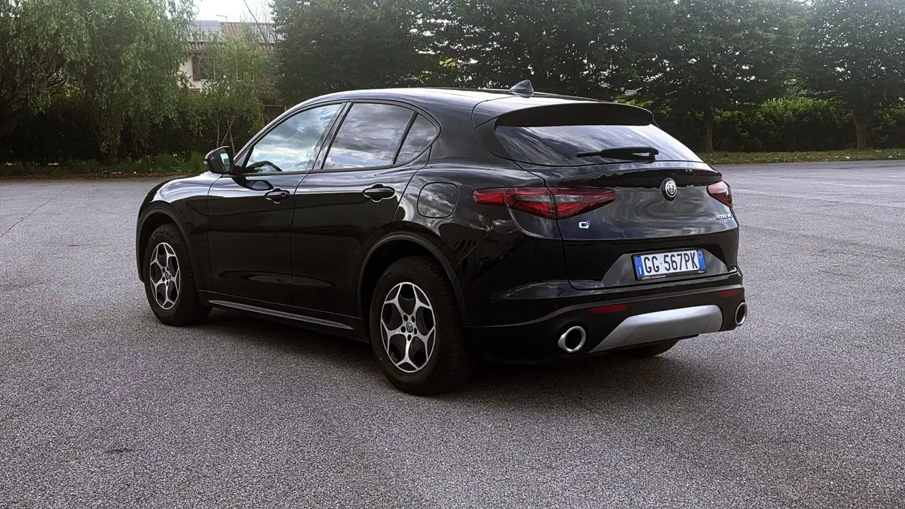 Alfa Romeo Stelvio 2021 — фото 7