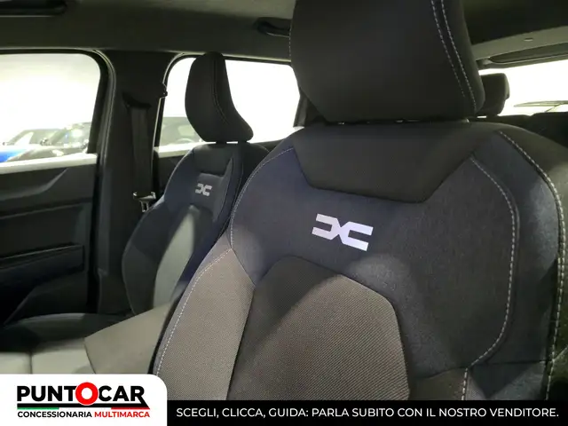 Dacia Duster view 15