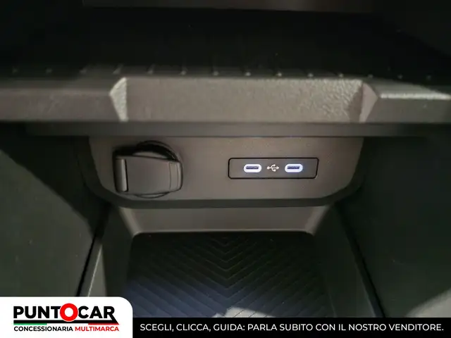 Dacia Duster view 21