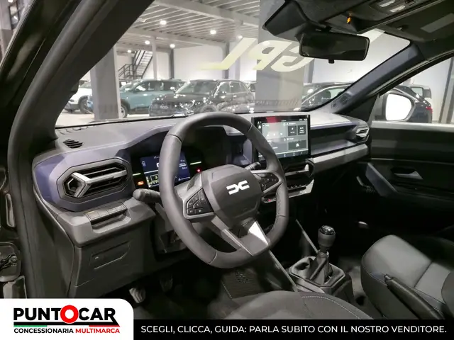 Dacia Duster view 9