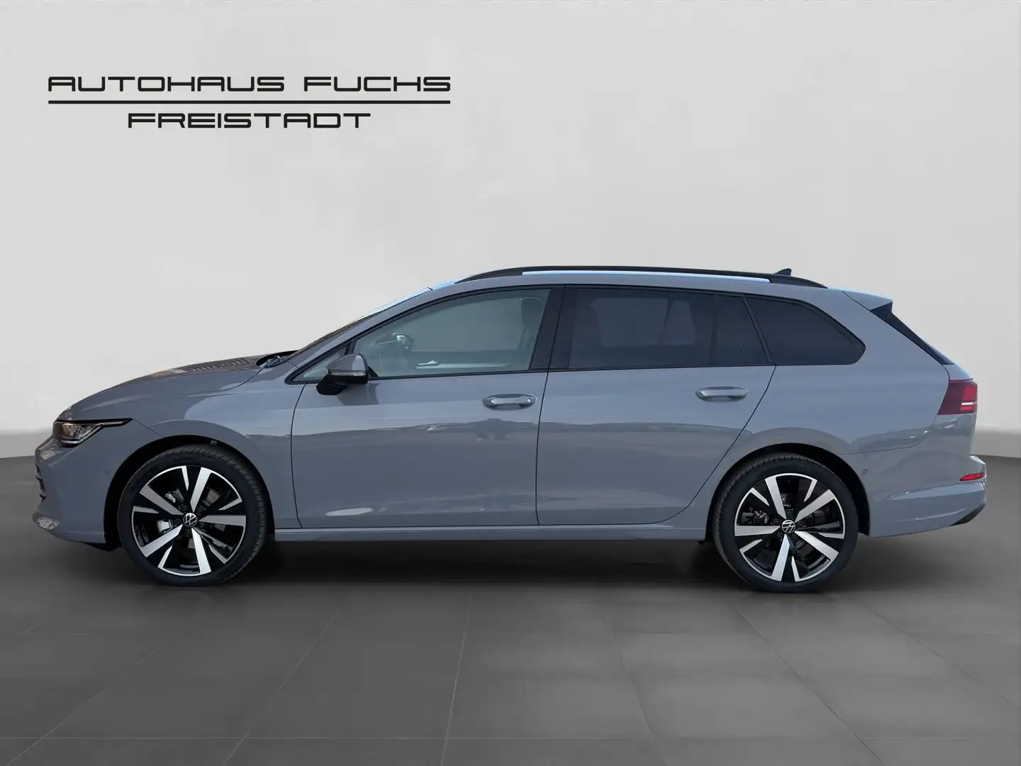 Volkswagen Golf Variant Business mHeV DSG Grau - 2