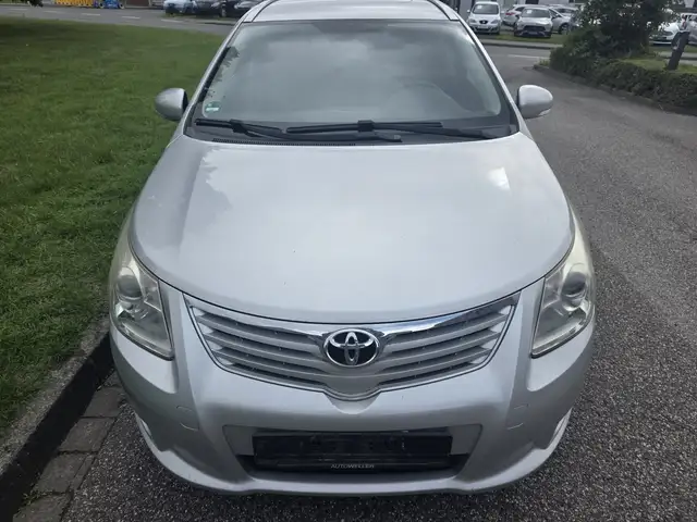 Toyota Avensis Edition