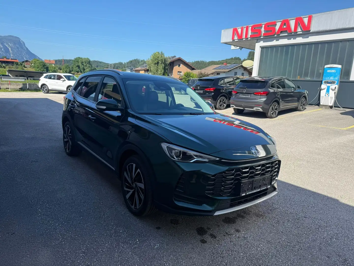 MG ZS Hybrid+ Luxury Grün - 1