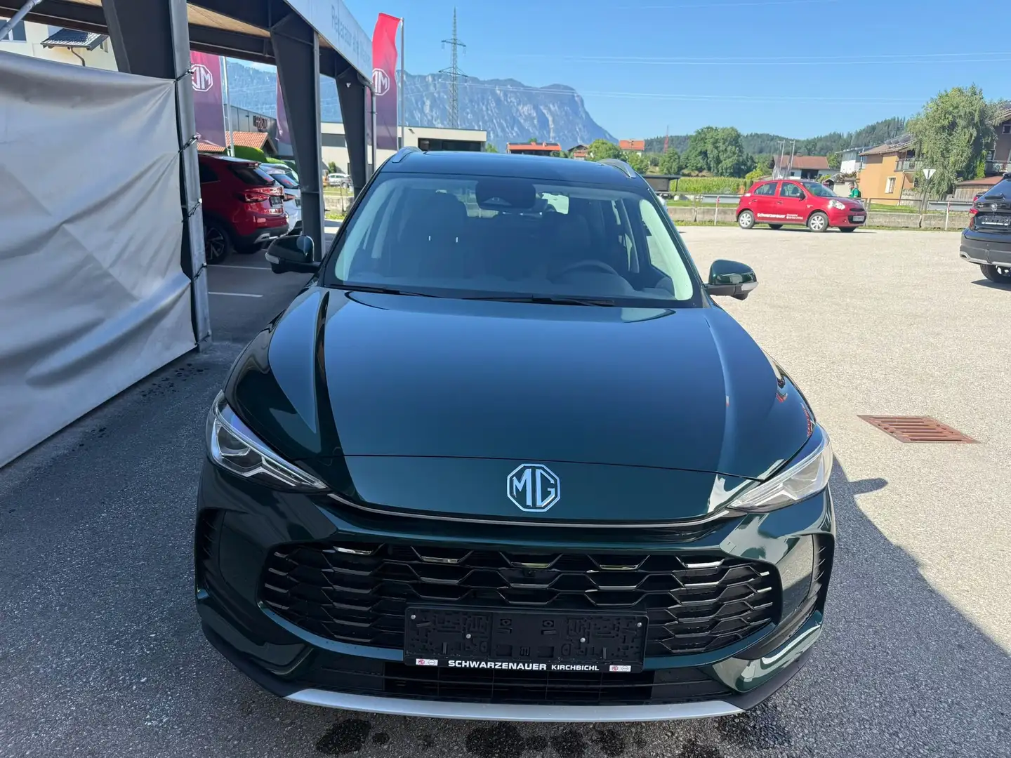 MG ZS Hybrid+ Luxury Grün - 2