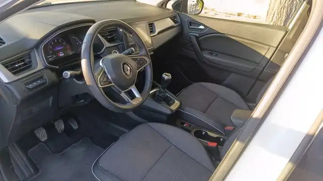 Renault Captur view 8