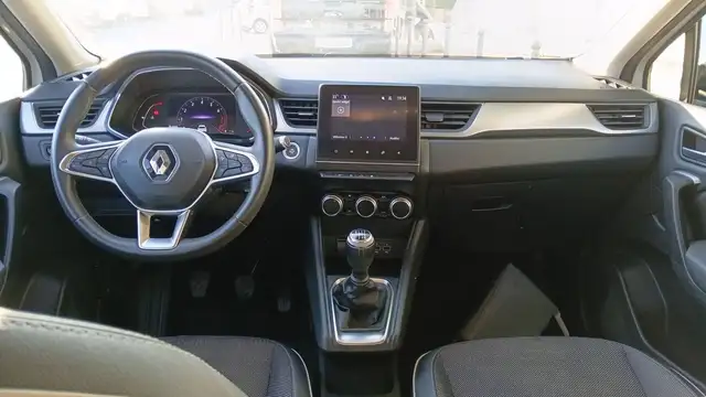 Renault Captur view 11