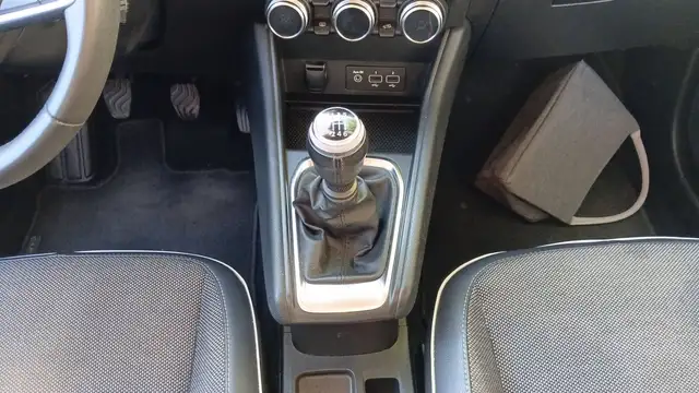 Renault Captur view 13
