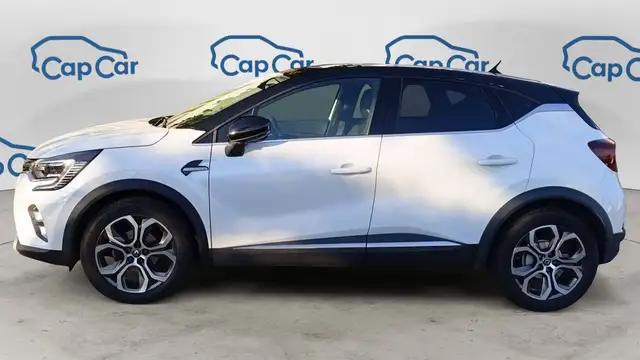 Renault Captur view 2