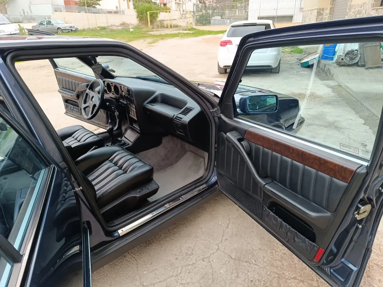 Lancia Thema 2.0 turbo ie 16v lx, foto 12