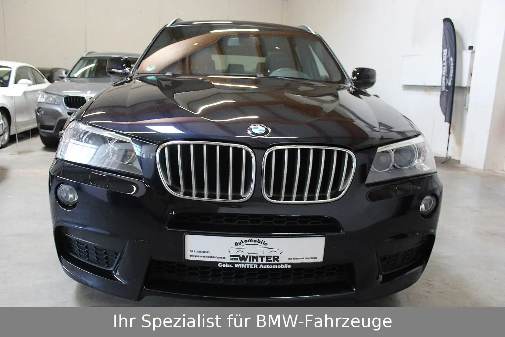 BMW X3 xDrive 20 d M-Paket AHK*TÜV Neu*Scheckheft Schwarz - 2