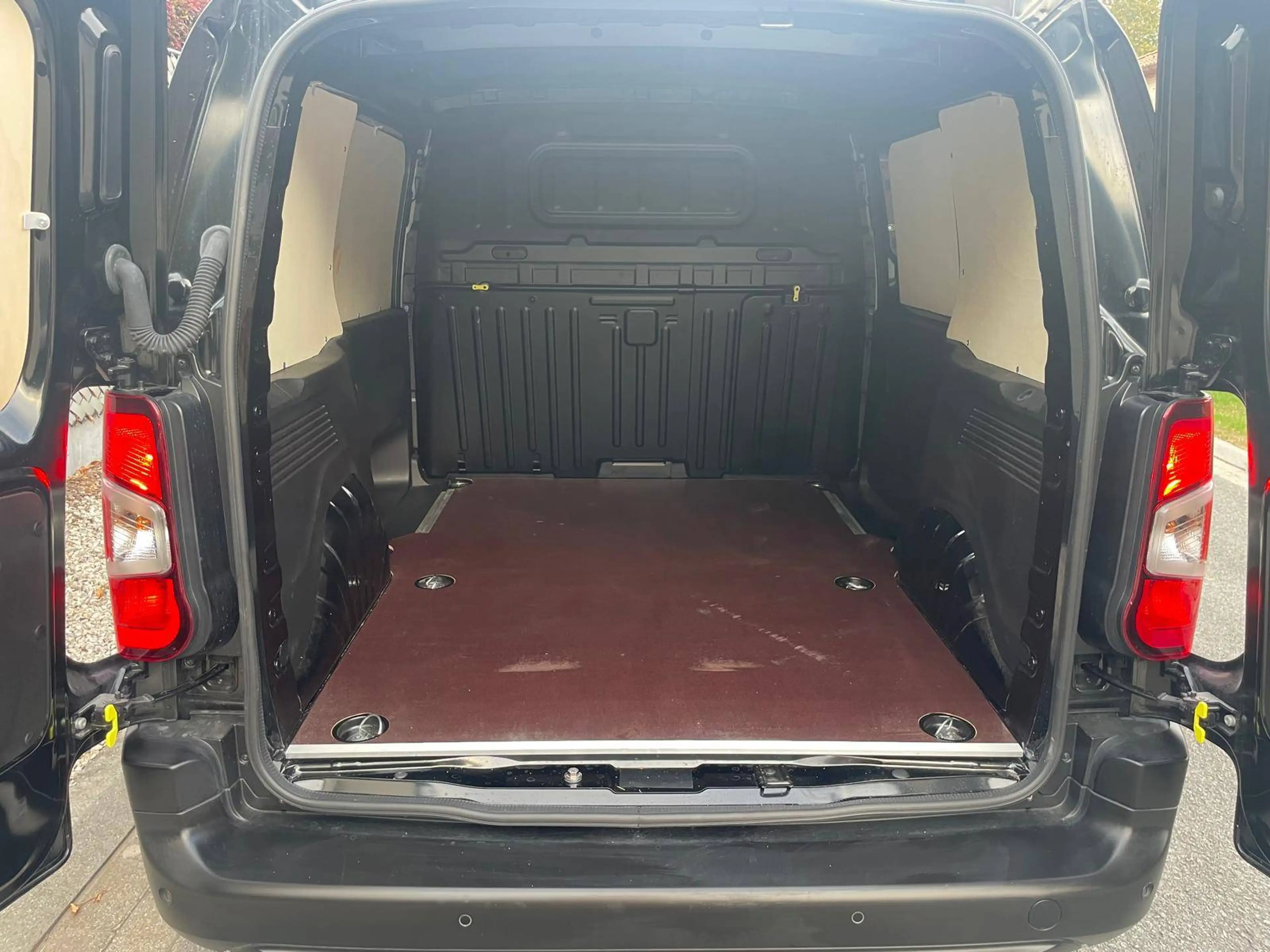 Opel Combo 1.5 TD 102Pk L1H1 - 3pl. - Lichte Vracht - 15.050€ excl. btw — photo 13