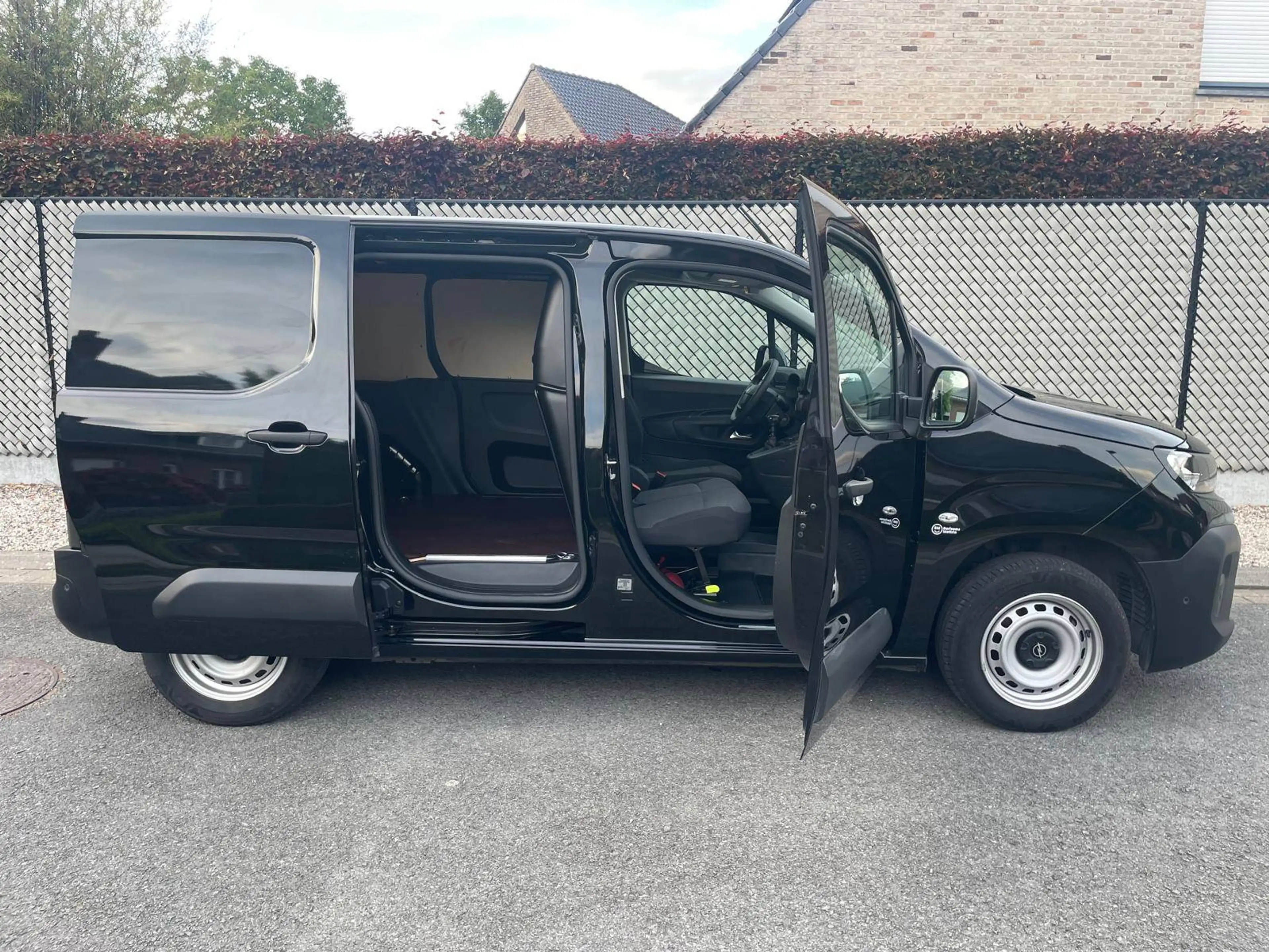 Opel Combo 1.5 TD 102Pk L1H1 - 3pl. - Lichte Vracht - 15.050€ excl. btw — photo 4