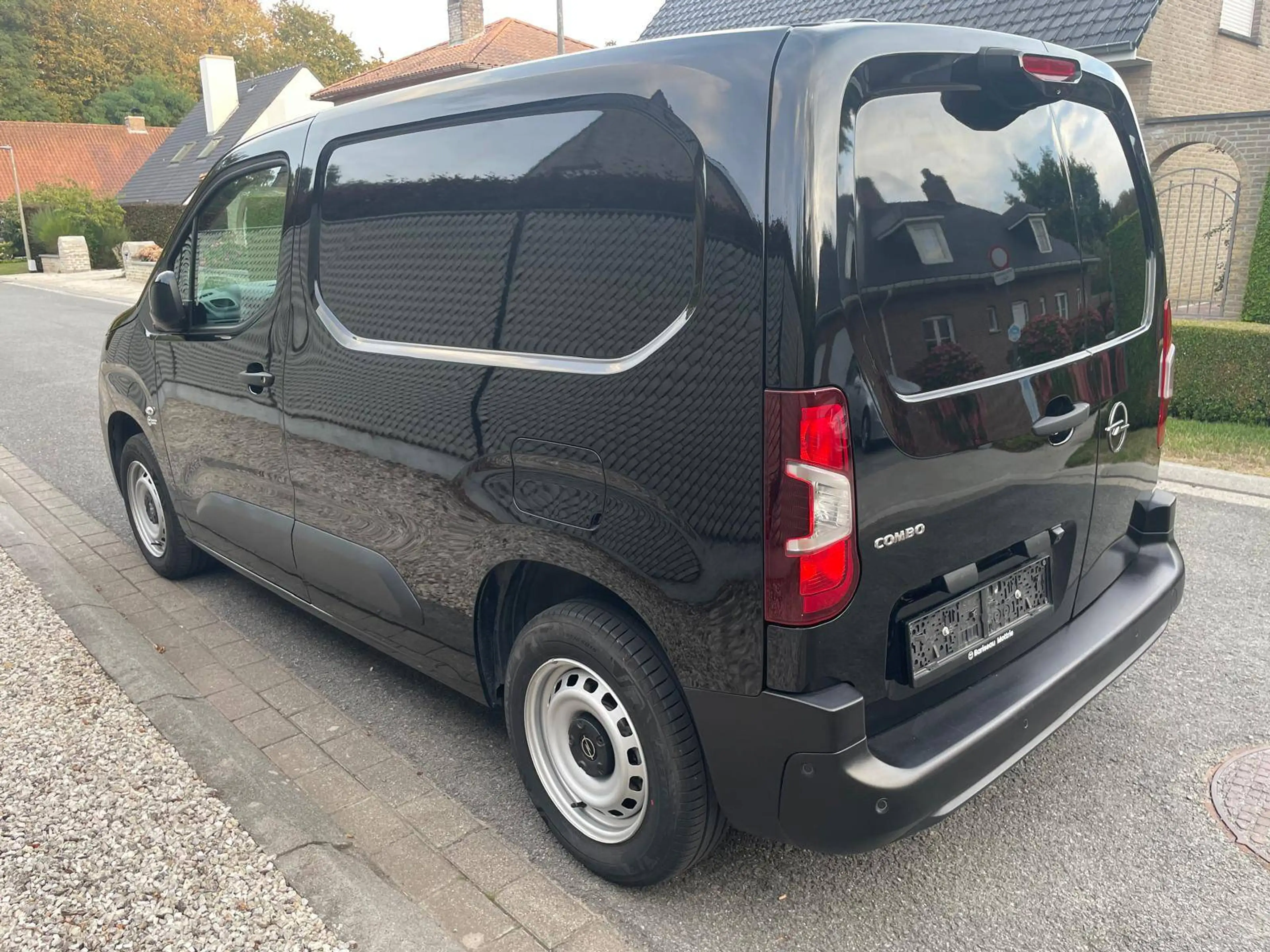 Opel Combo 1.5 TD 102Pk L1H1 - 3pl. - Lichte Vracht - 15.050€ excl. btw — photo 6