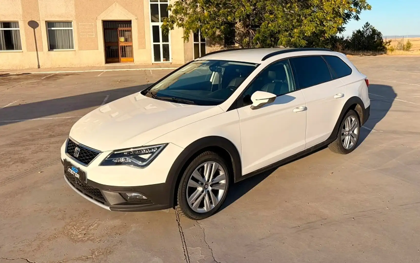 SEAT Leon 2.0TDI CR S&S 4Drive DSG7 150 Blanco - 2