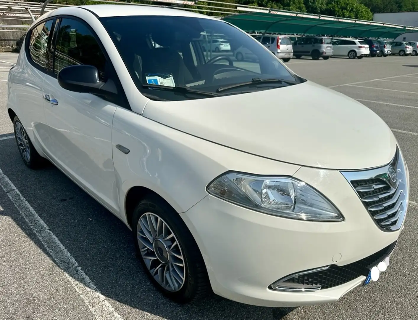 Lancia Ypsilon 1.2 8v Gold s&s 69cv Bianco - 1