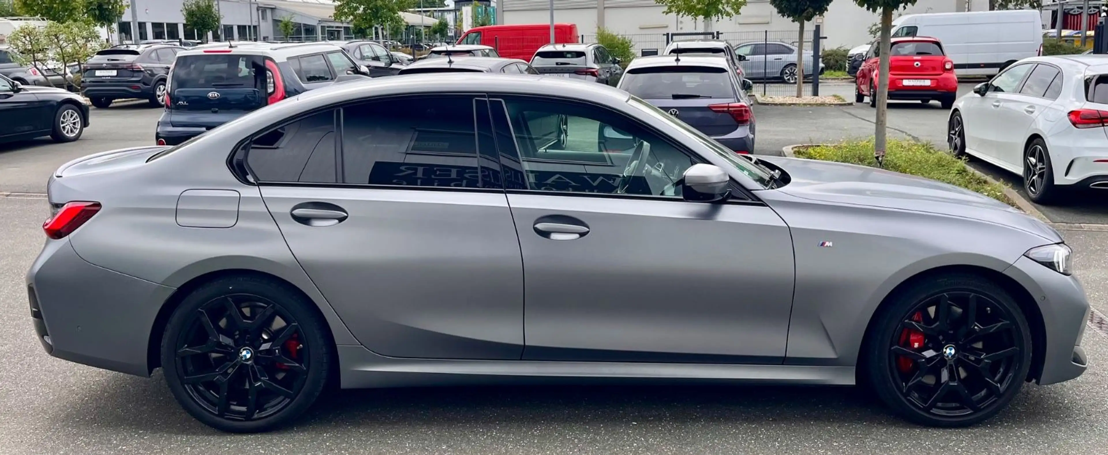 BMW 320 d xDrive M Sport Pro |HeadUp|360°| — photo 4