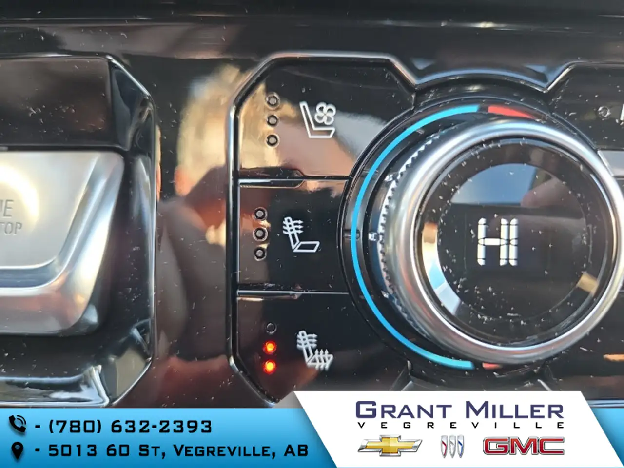 GMC Sierra 3500HD photo GMC Sierra 3500HD